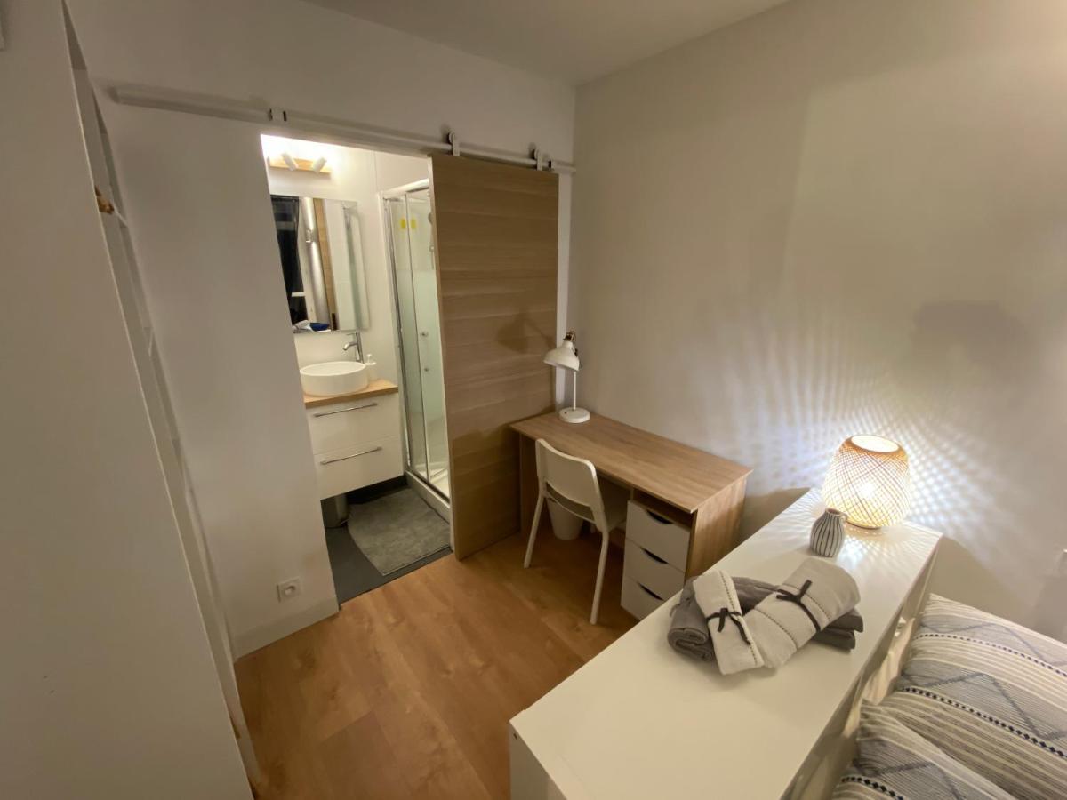 Apartment T2 Lumineux Centre Proche Metro, Parking Gratuit,1 Chambre, 1 Grande Piece A Vivre Toulouse